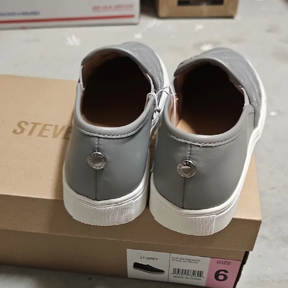 Nwt Steve Madden Quilted Gray Men's Slip-On Loafers - Picture 3 of 4